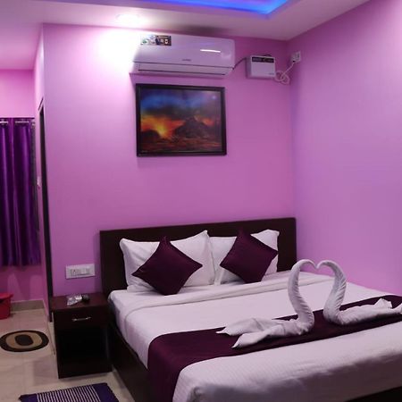 New Hotel Amr Grand Port Blair Exteriör bild