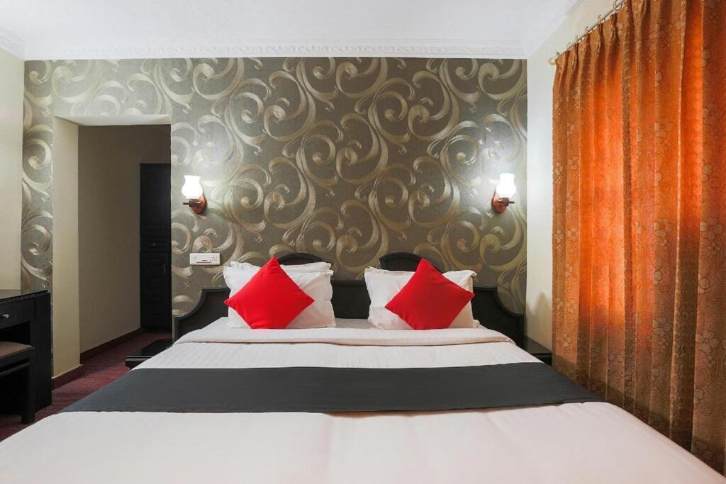New Hotel Amr Grand Port Blair Exteriör bild